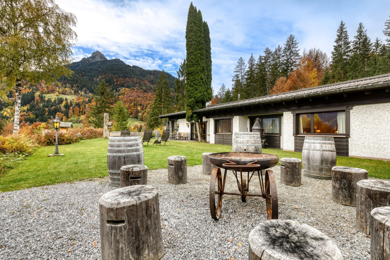 Room 3, Luxurious and Calm Central Hideaway, Bludenz
