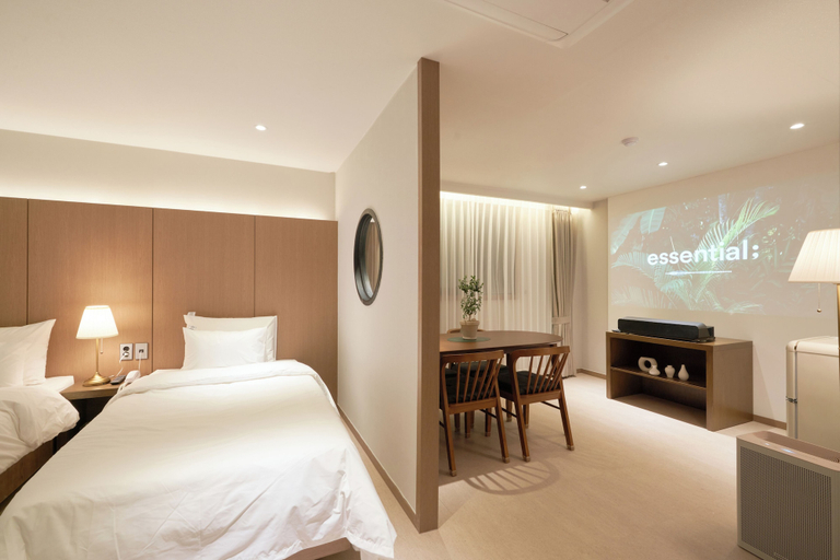 Room 2, Woryeong Hotel By NewCZ, Andong
