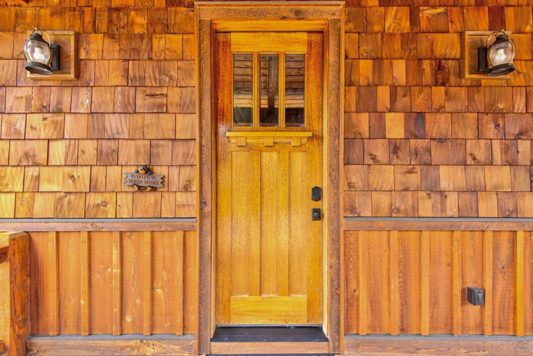 Interior 4, Lucky 7 at Eagles Nest, Avery