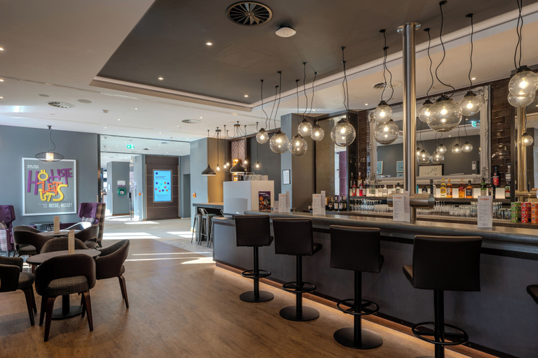 Bar (on property) 3, Premier Inn Hannover City Centre, Region Hannover