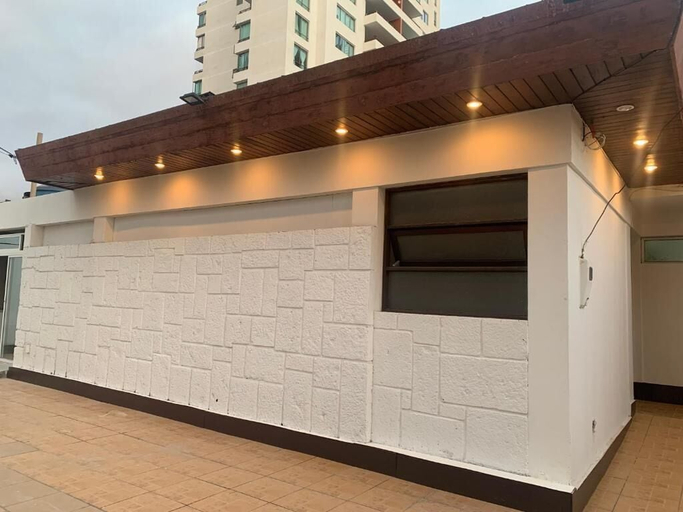 Exterior & Views, Peninsula Hostel, Iquique