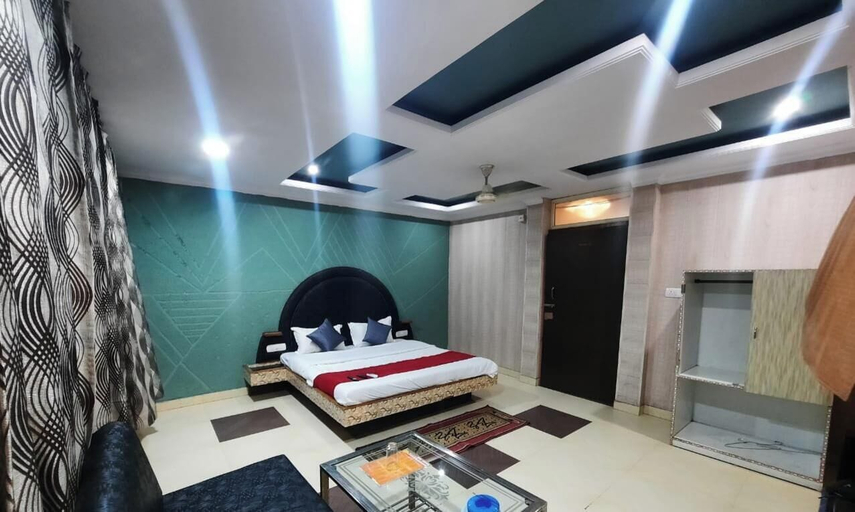 Bedroom 5, Hotel Rock View, Hoshangabad