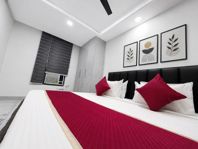 Room 5, Mauryan Signature Hotel NHPC Metro, Faridabad