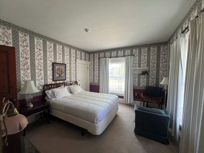 Room 4, Strawtown Inn & Events, Marion