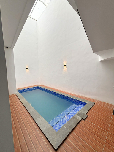 Sport & Beauty 3, The Savanna Villa, Malang