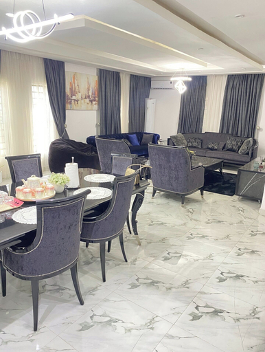 Dining, Sporshe Hospitality, AbujaMun