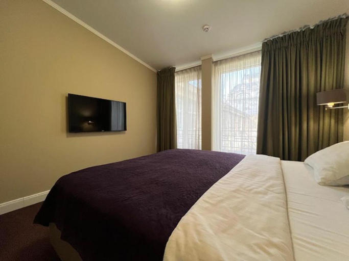 Others 4, D31 Hotel, Odes'ka
