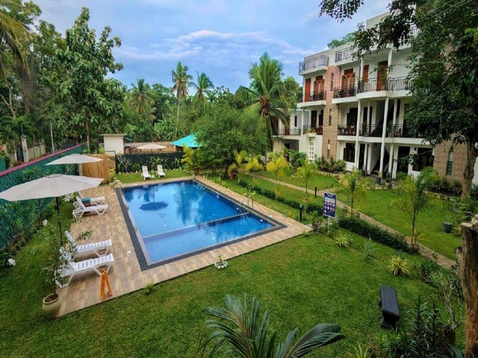 Pool 2, The Grand Toscana - Udawalawa, Embilipitiya