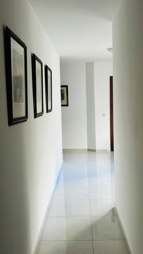 Interior 2, Fleur de lys Appartment