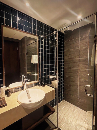 Bathroom 4, The Trinity Mandala Seaview, Phan Thiết