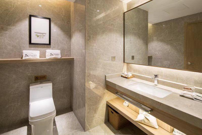 Bathroom 3, Morning Hotel (Changsha Shumuling Metro Station), Changsha