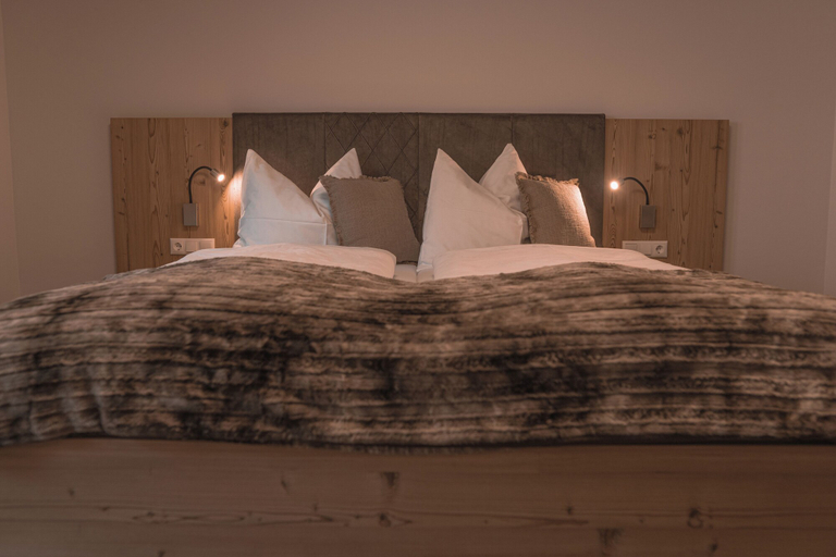 Bedroom 2, brandgut - vor Freude glühen, Zell am See