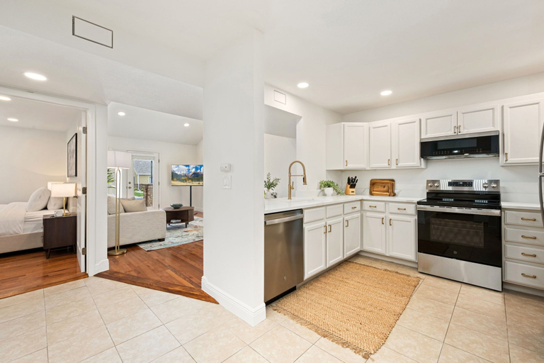 Private kitchen 2, Cowboy Cottage Garage, Bikes, Near Park & Trails, Larimer