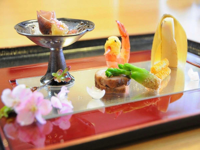 Food & Drinks 5, Keikoku Bettei Mochinoki, Ōtaki