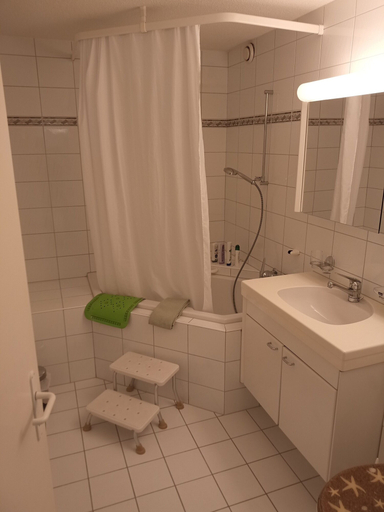 Bathroom 2, Central 4. free bus, Luzern