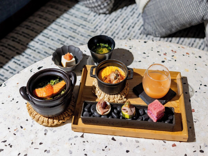 Food & Drinks 5, The Millennials Fukuoka, Fukuoka