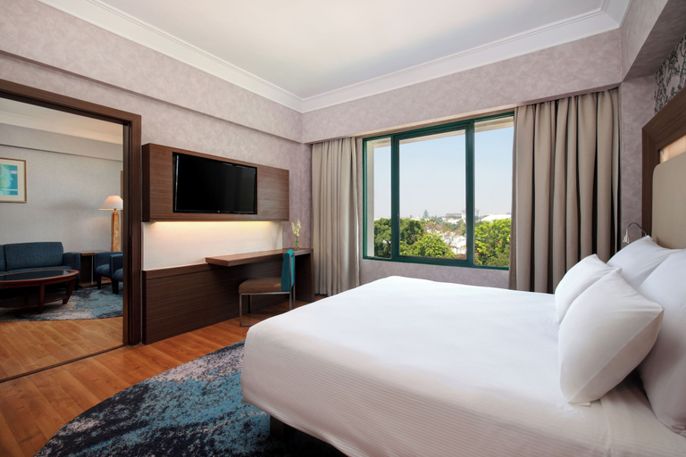 Bedroom 3, Novotel Solo, Solo