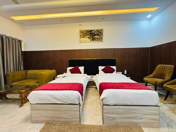 Spa, THE GRAND PALACE, Kaushambi