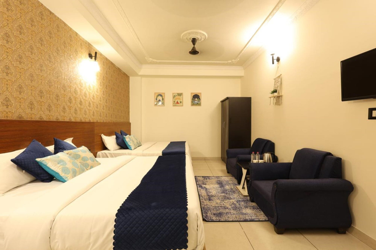 Room 2, Hotel Ramgarh Palace, Jaipur