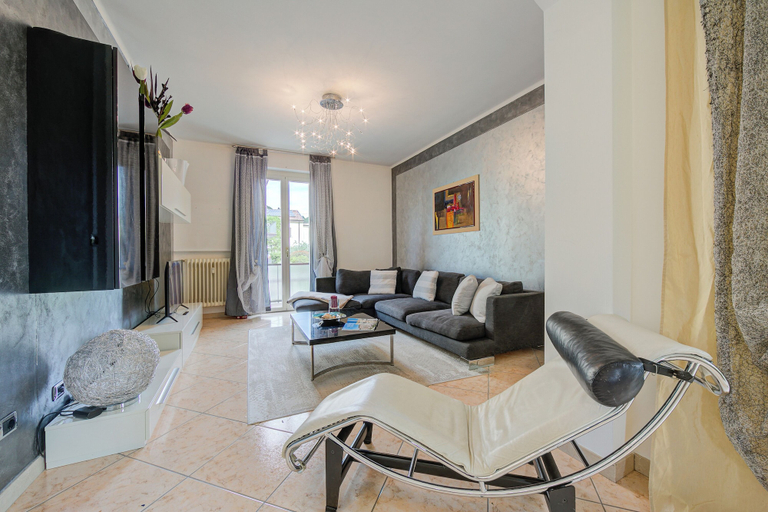 Others 5, Silvy Apt Salo Charming & Near Center, Brescia