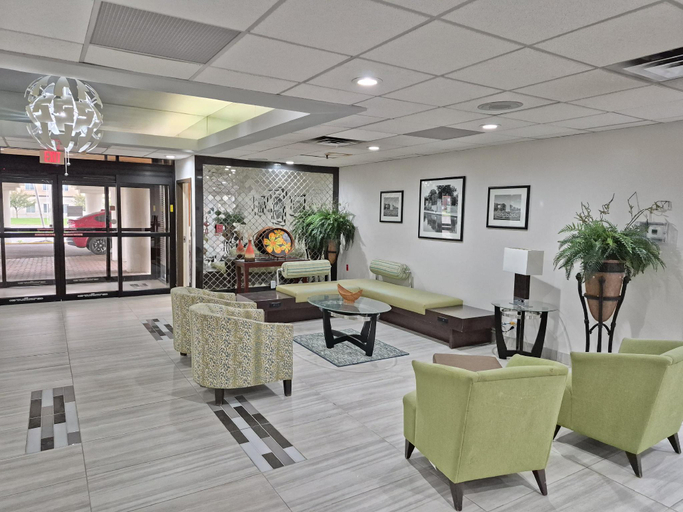 Public Area 2, Wingate by Wyndham Indianapolis East, Marion