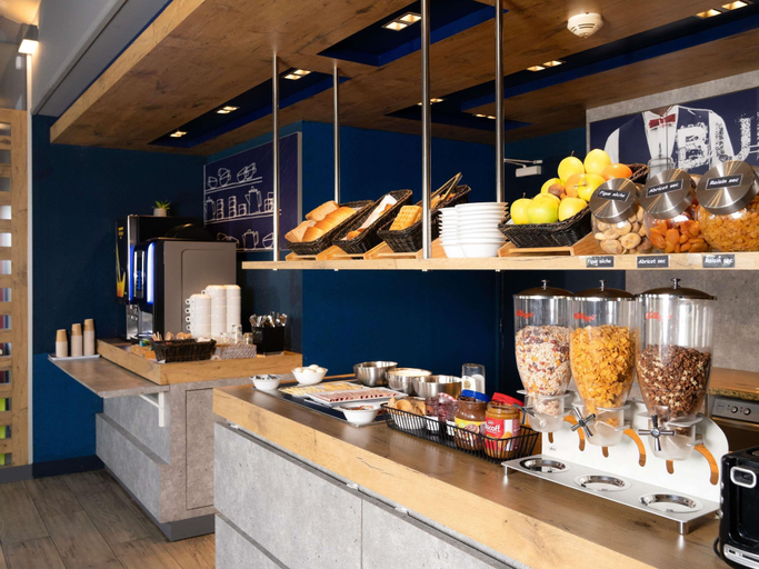 Food & Drinks 5, Ibis Budget Perigueux, Dordogne