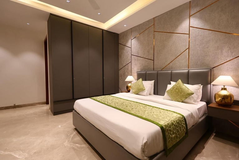 Room 2, Hotel Ivory Leaf Stays, Gurgaon