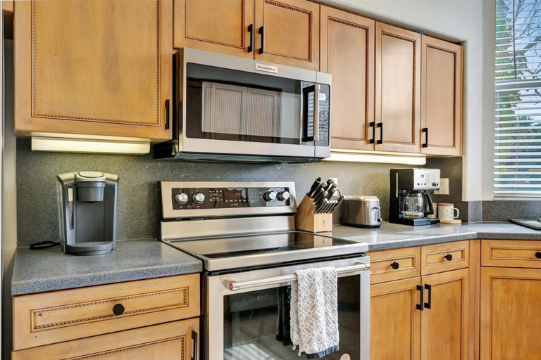 Private kitchen 4, Modern Boho Home Avenida Del Mare, Sarasota
