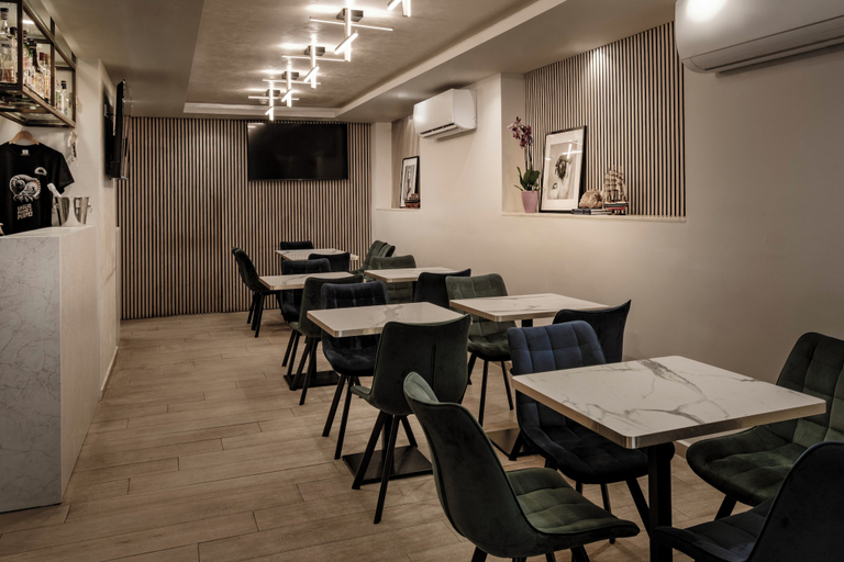 Food & Drinks 5, Spinola Hotel, St Julian's