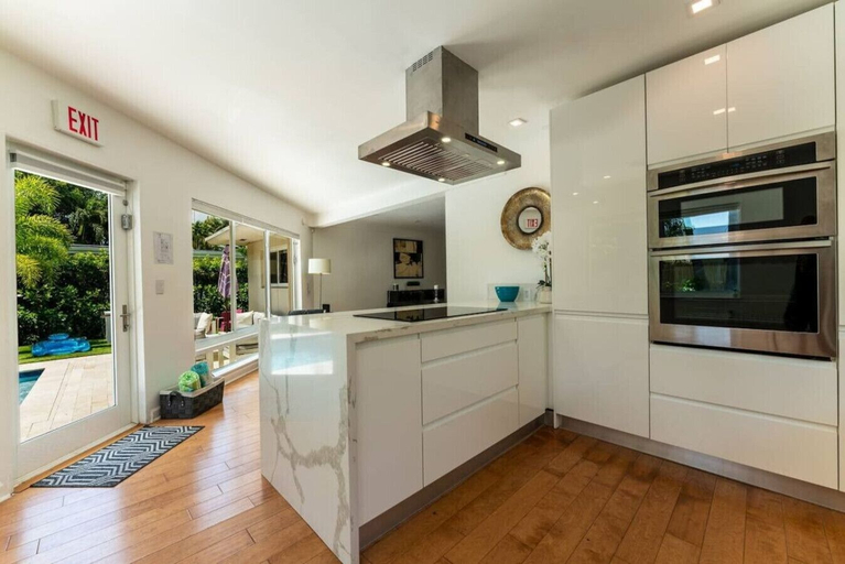 Interior 3, 593 Secluded Villa 3 Bedrooms Heated Pool, Miami-Dade