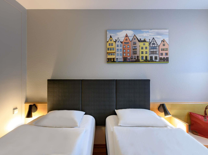 Bedroom 5, ibis Köln Frechen, Rhein-Erft-Kreis