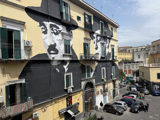 Exterior & Views 2, Trasite, Napoli