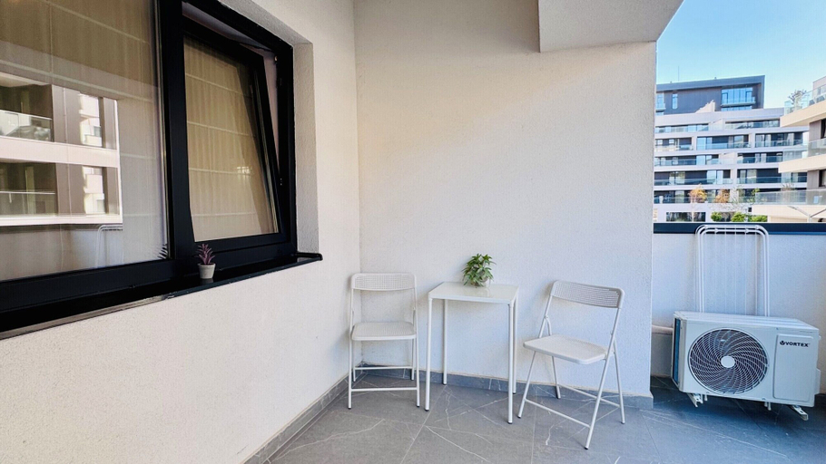 Terrace/patio 3, Crystal North Apartments Deluxe Comfort, Voluntari