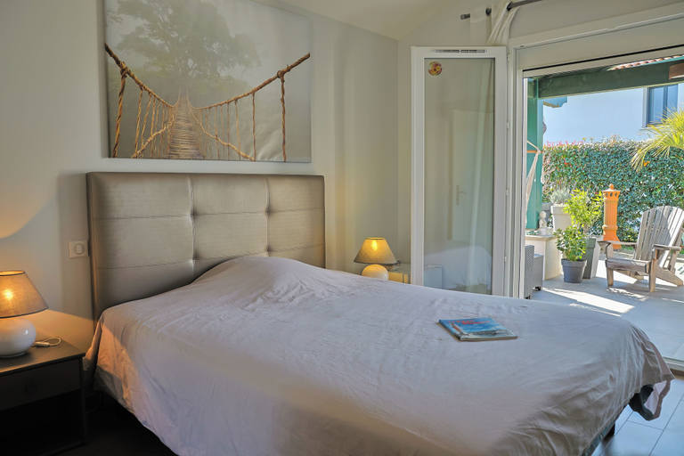 Bedroom 4, Maison Ganttipiena, Pyrénées-Atlantiques