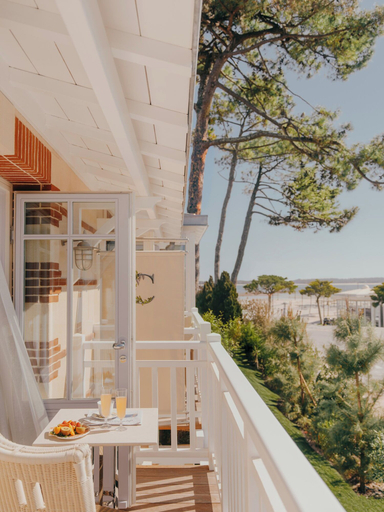 View from property 5, Villa Colette, Gironde