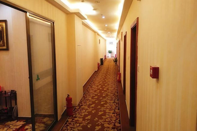 Others 5, Yali Siji Business Hostel, Shenzhen