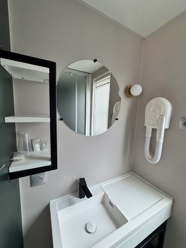 Bathroom 3, Poseidon Beach Village Resort, Chieti