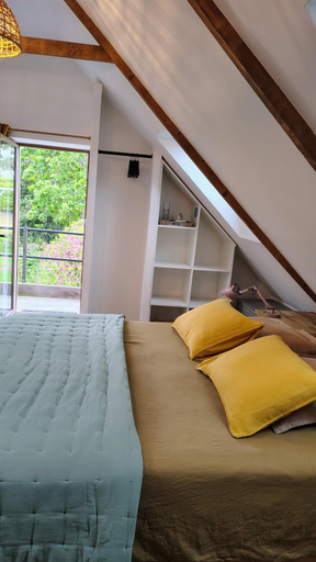 Bedroom 2, Chambres et tables d'hotes Cornec, Côtes-d'Armor