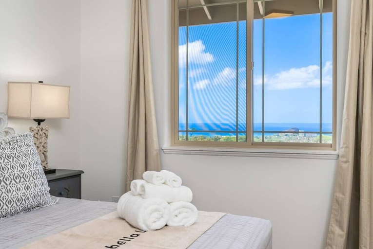 Bedroom 3, @ Marbella Lane - Stylish House + Impressive Views, Honolulu