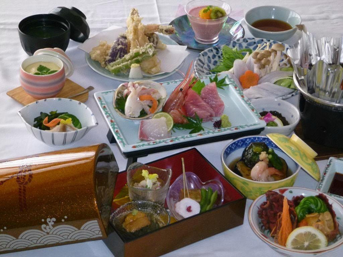 Food & Drinks 5, Hotel Urashima-so, Rifu