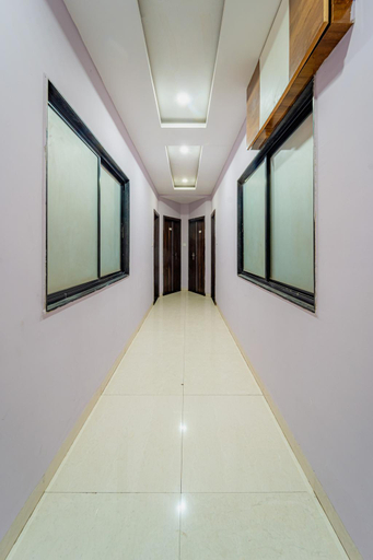 Public Area 3, Hotel Ivanna, Indore