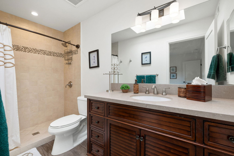 Bathroom 3, The Wells at Indian Wells - Free Golf Usage, Riverside