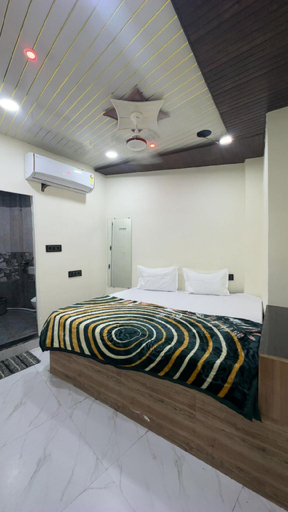 2, Maa Aashray, Ujjain