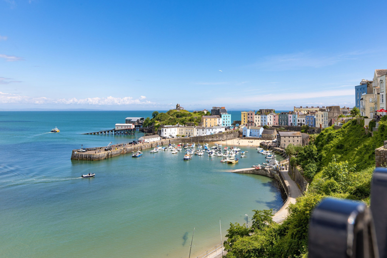 Room 3, 3 Somerset Place - Close to the Beach and Town, Pembrokeshire