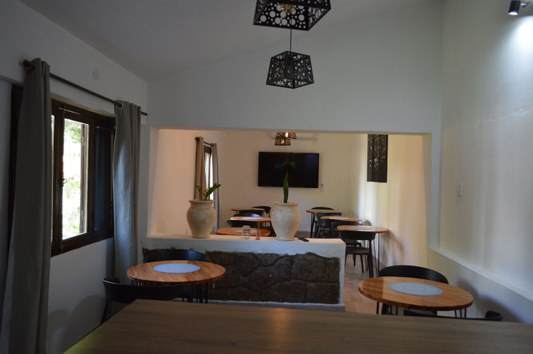 Dining 4, Gosén Cabañas y Suites, Capital