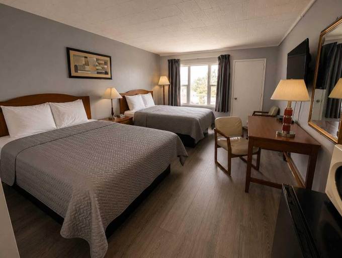 Bedroom 3, Belmont inn, Greater Sudbury
