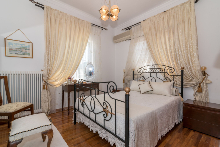 Room 4, Amalia Country House, Ionian Islands