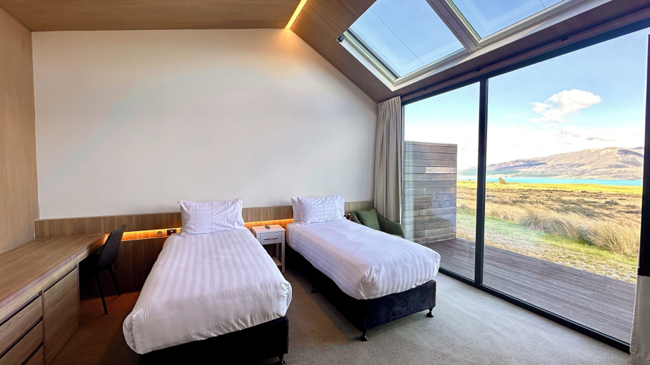 Room 3, Guide Hill Station Lodge, Mackenzie