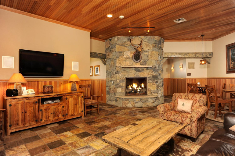 Public Area 2, Jackpine & Black Bear Condominiums by Keystone Resort, Summit