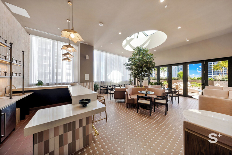 Dining 4, Brand-New Luxury 1BR - Rooftop pool, Miami-Dade
